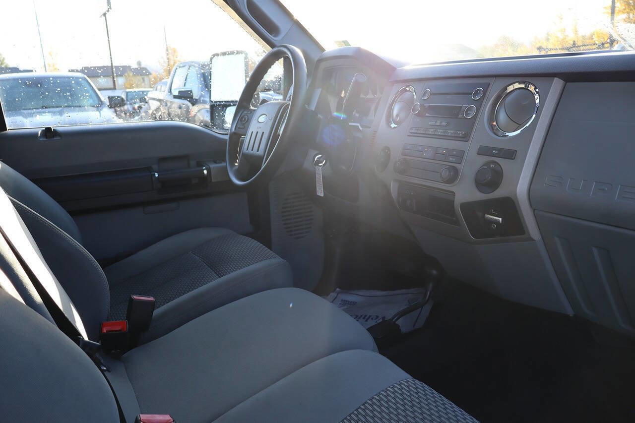 Used 2015 Ford F250 XLT w/ XLT Premium Package image 30