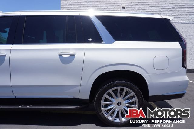 Used 2021 Cadillac Escalade ESV Premium Luxury AWD/4WD image 59