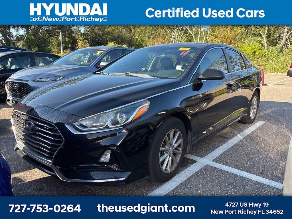 Used 2019 Hyundai Sonata SE w/ Winter Weather Package