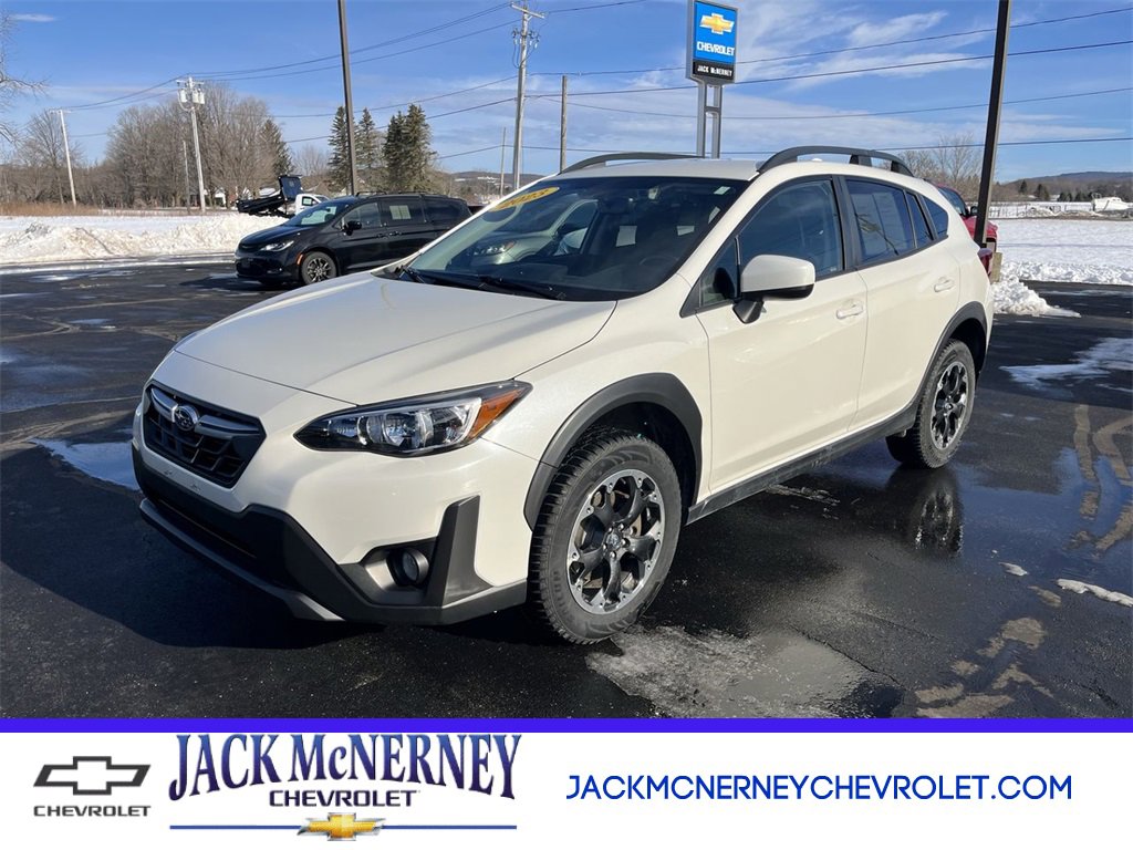 Used 2023 Subaru Crosstrek 2.0i Premium image 1