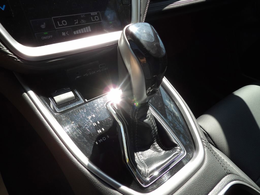 Used 2023 Subaru Outback Limited image 26