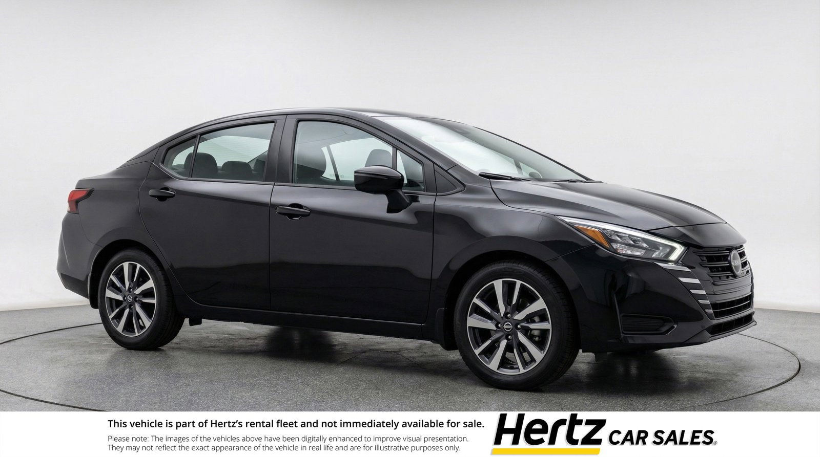 Used 2025 Nissan Versa SV image 1