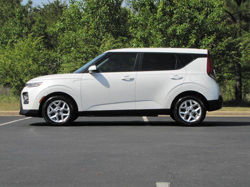 Used 2021 Kia Soul S FWD image 5