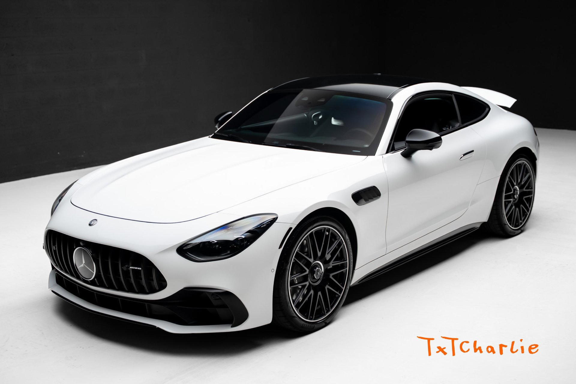 Used 2025 Mercedes-Benz AMG GT 43 w/ Driver Assistance Package image 1