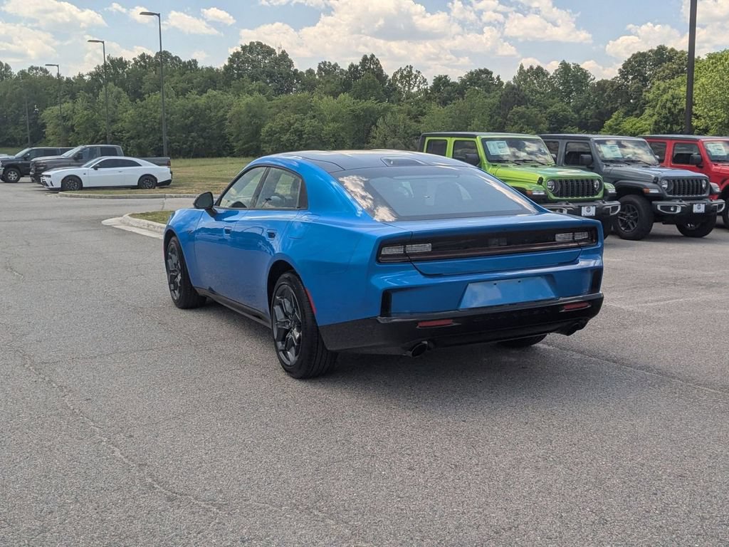 New 2026 Dodge Charger R/T w/ Blacktop Package AWD/4WD image 3