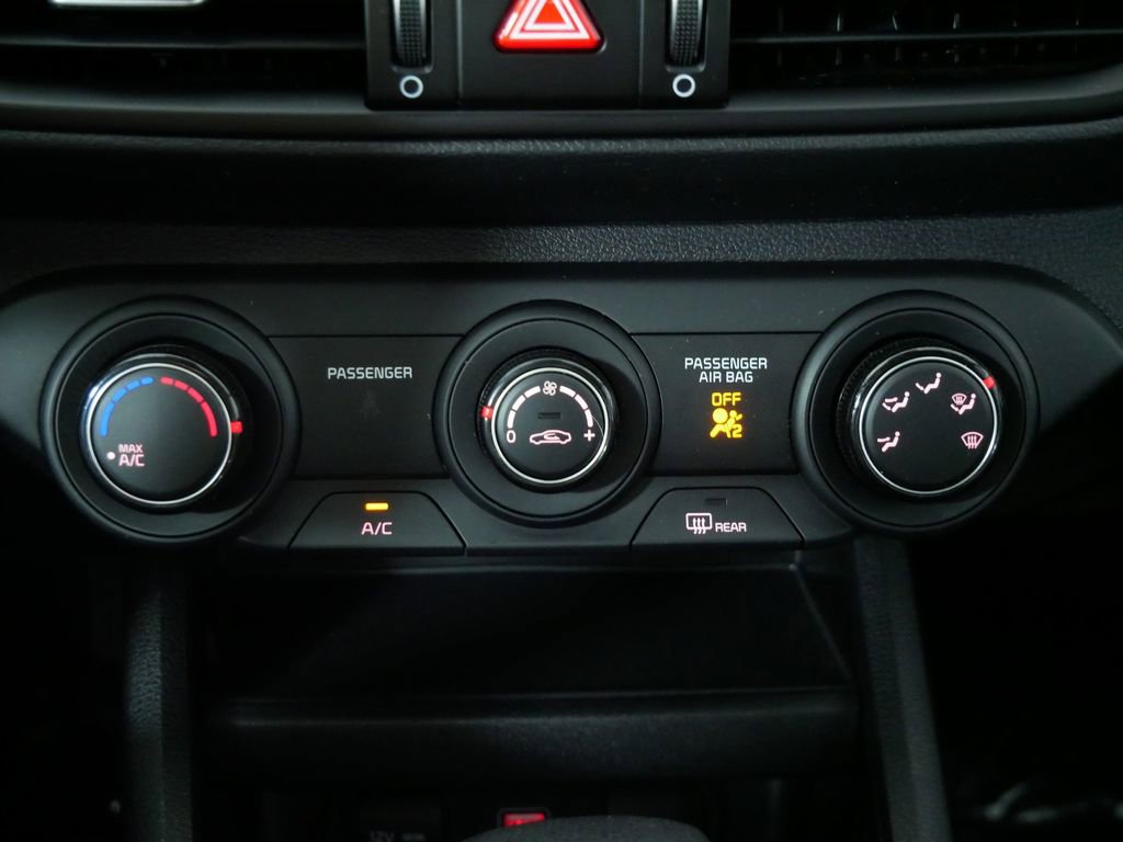 Certified 2023 Kia Forte LXS w/ LXS Technology Package FWD image 30