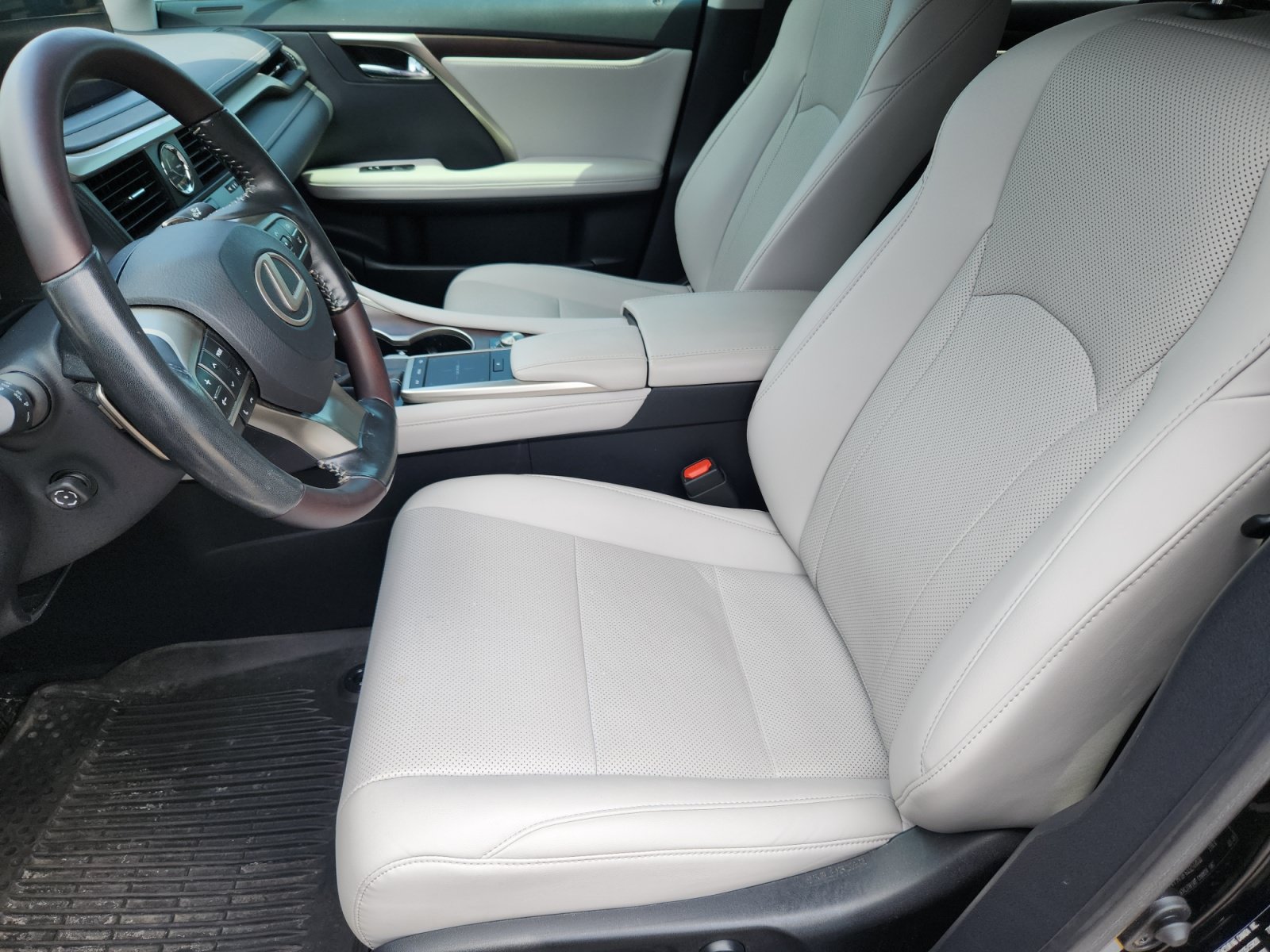 Used 2020 Lexus RX 350 AWD w/ Premium Package image 29