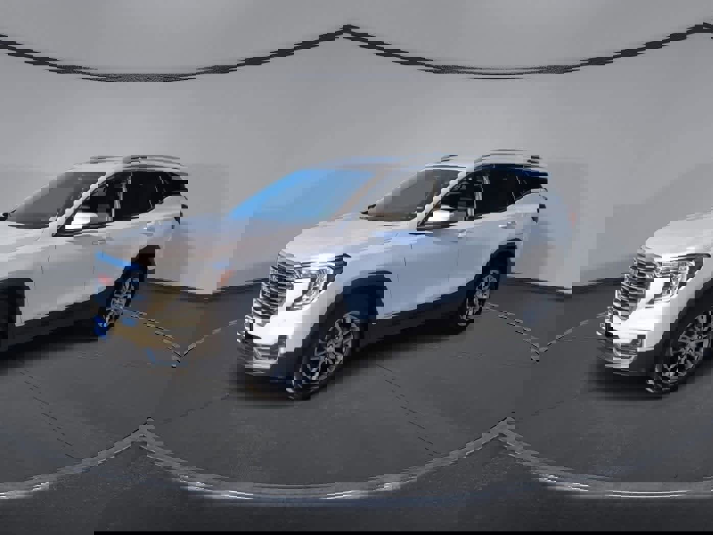 Used 2022 GMC Terrain SLT w/ Infotainment Package II image 4