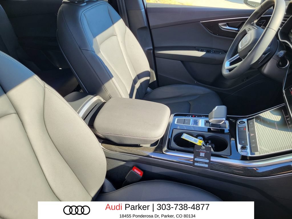 Used 2025 Audi Q7 3.0T Premium w/ Convenience Package AWD/4WD image 12