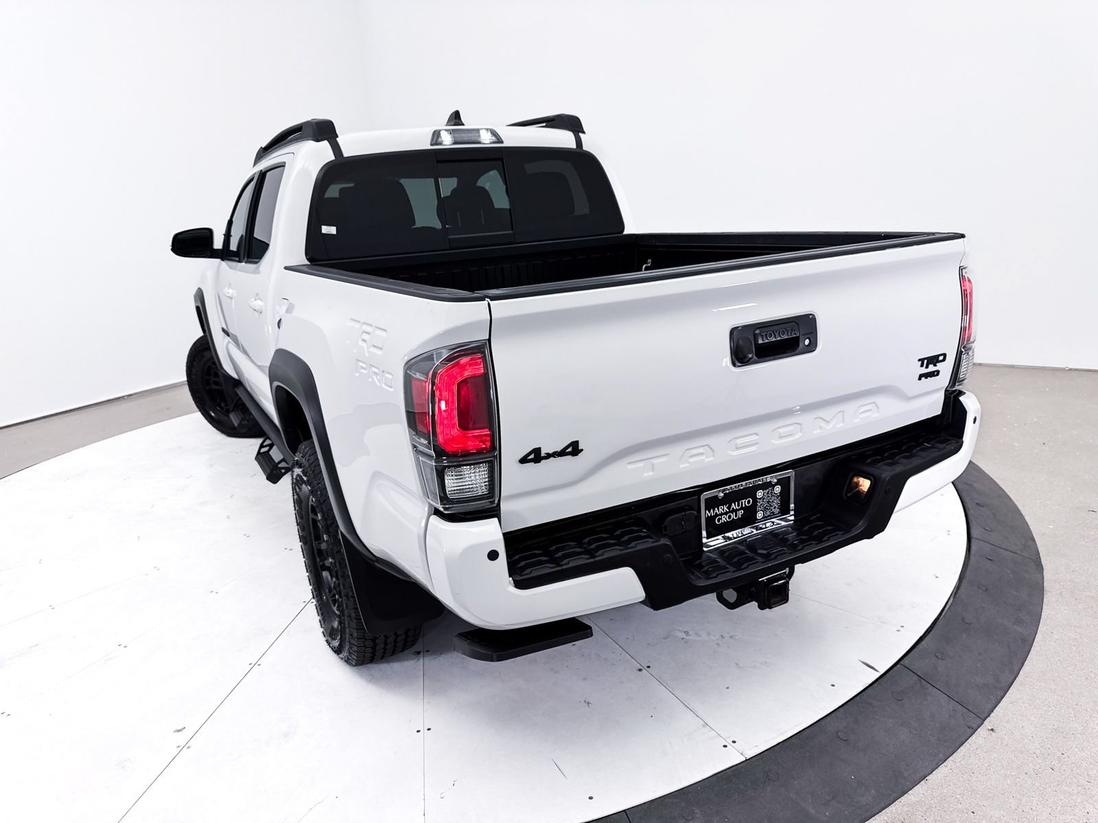 Used 2023 Toyota Tacoma TRD Pro AWD/4WD image 14