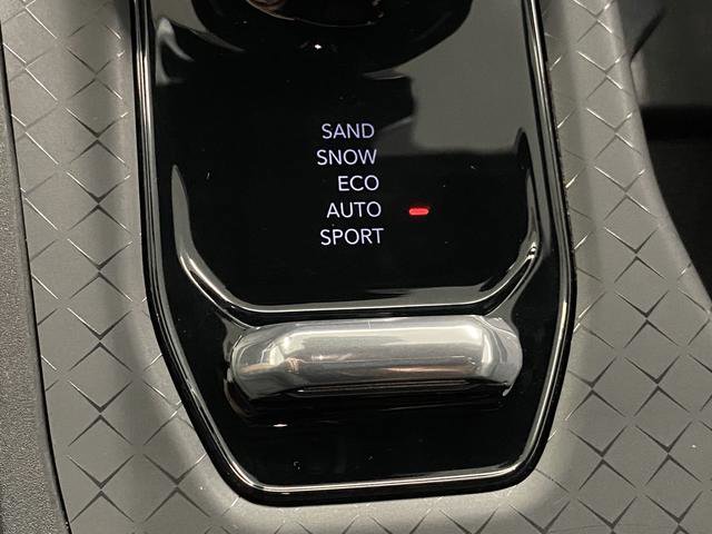 New 2025 Jeep Wagoneer S Limited image 23