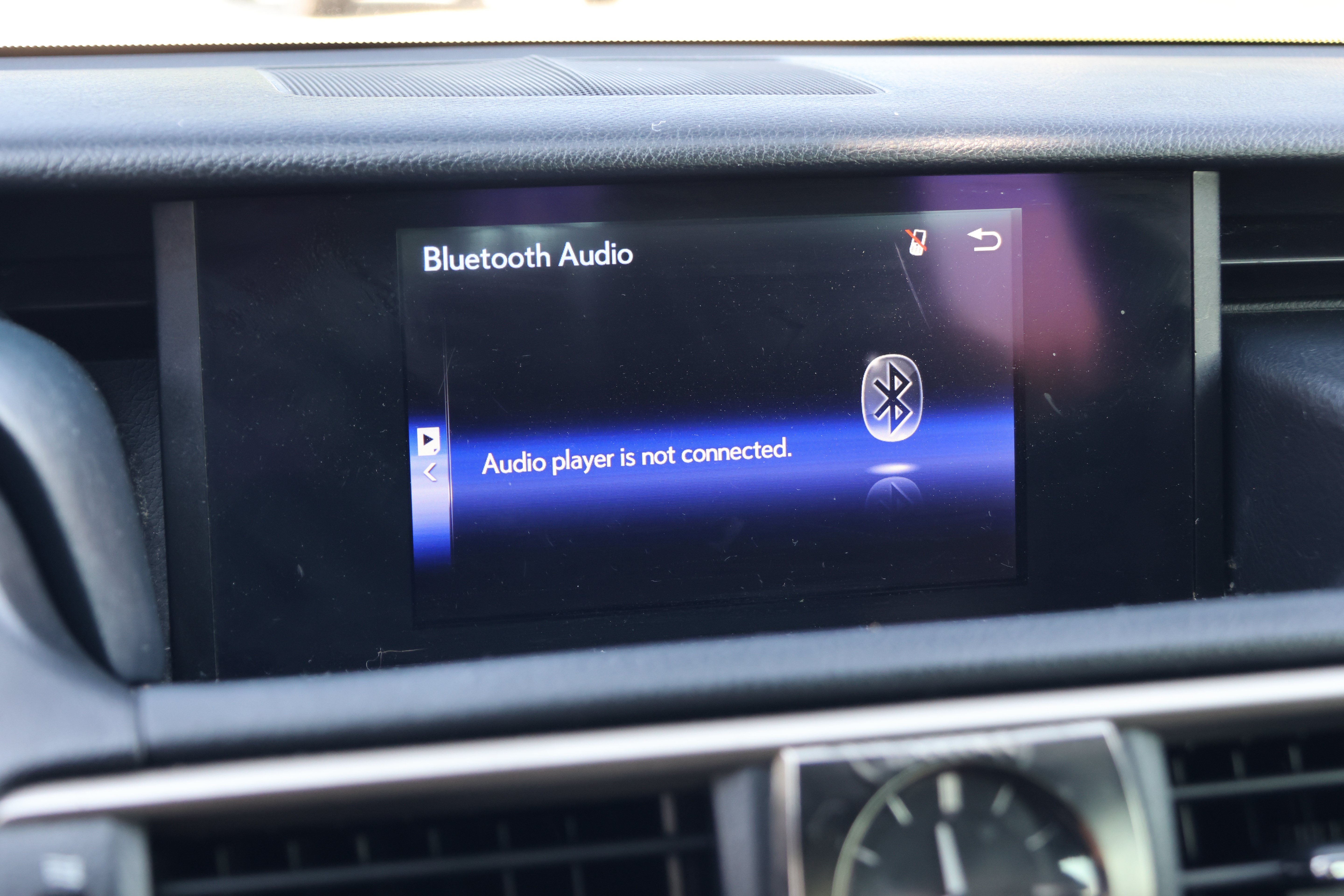 Used 2018 Lexus IS 300 F Sport w/ F Sport Package RWD image 19