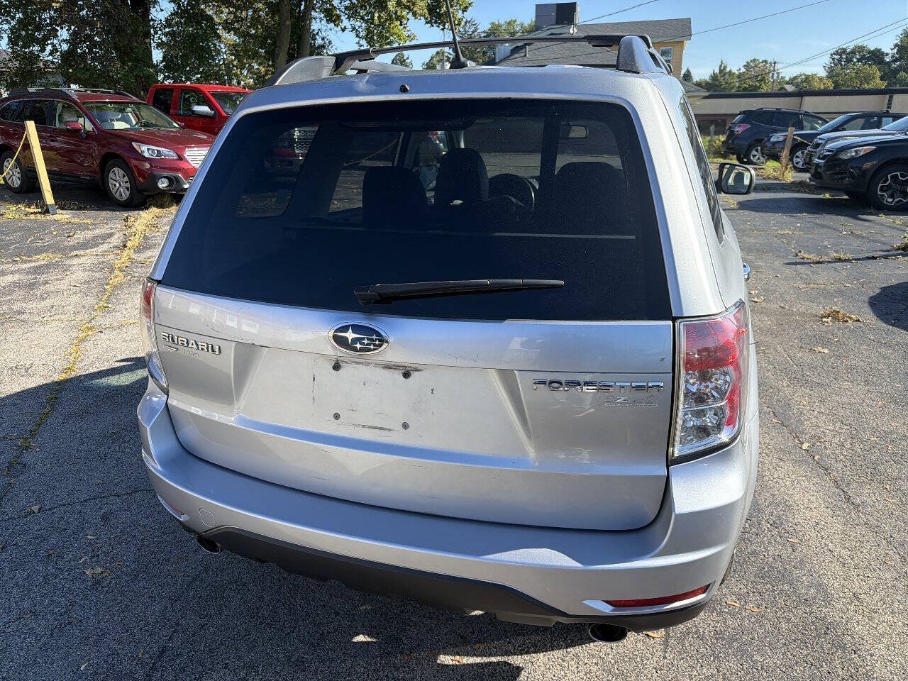 Used 2013 Subaru Forester 2.5X Limited AWD/4WD image 11