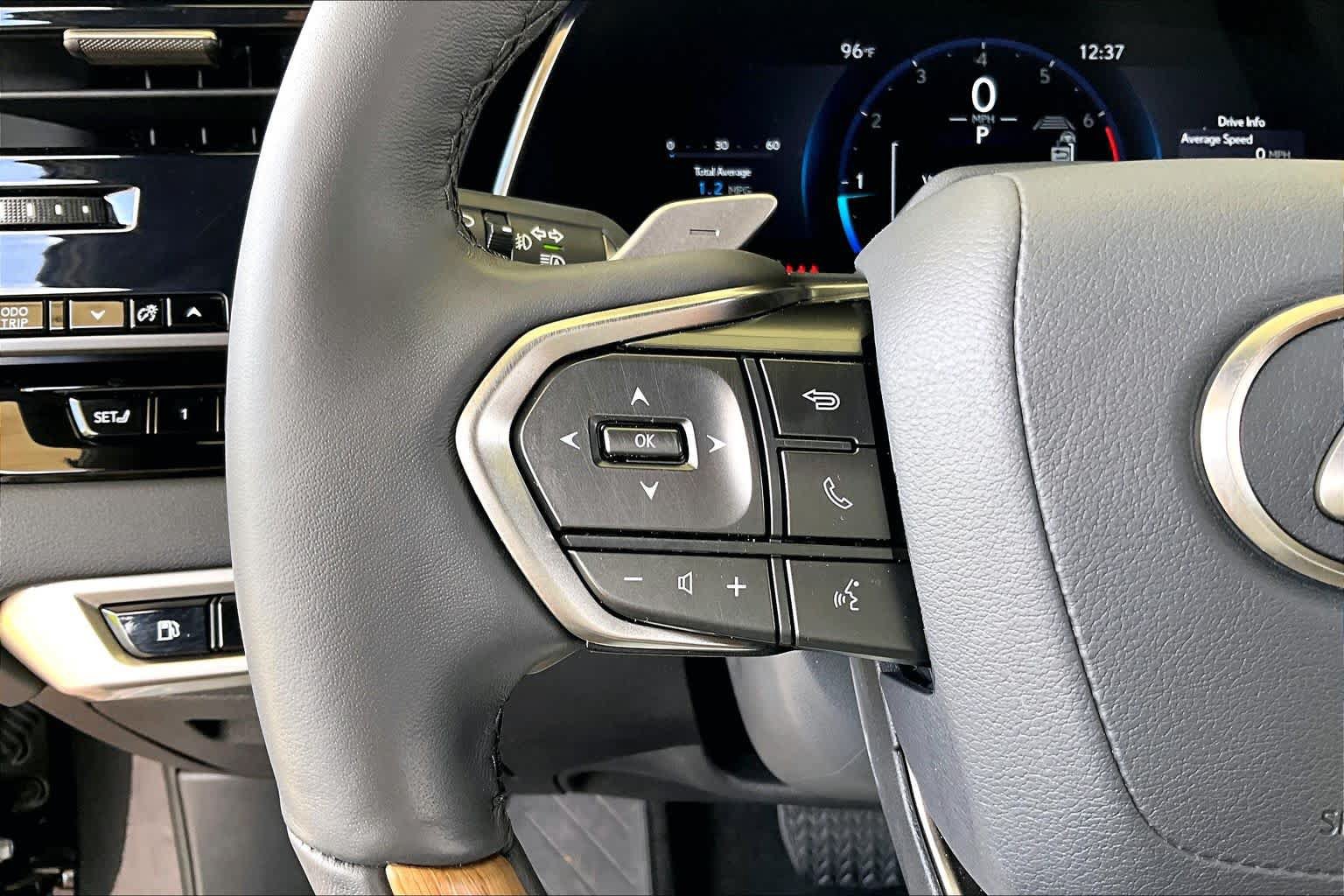 Used 2026 Lexus RX 350 Premium w/ Convenience Package FWD image 21
