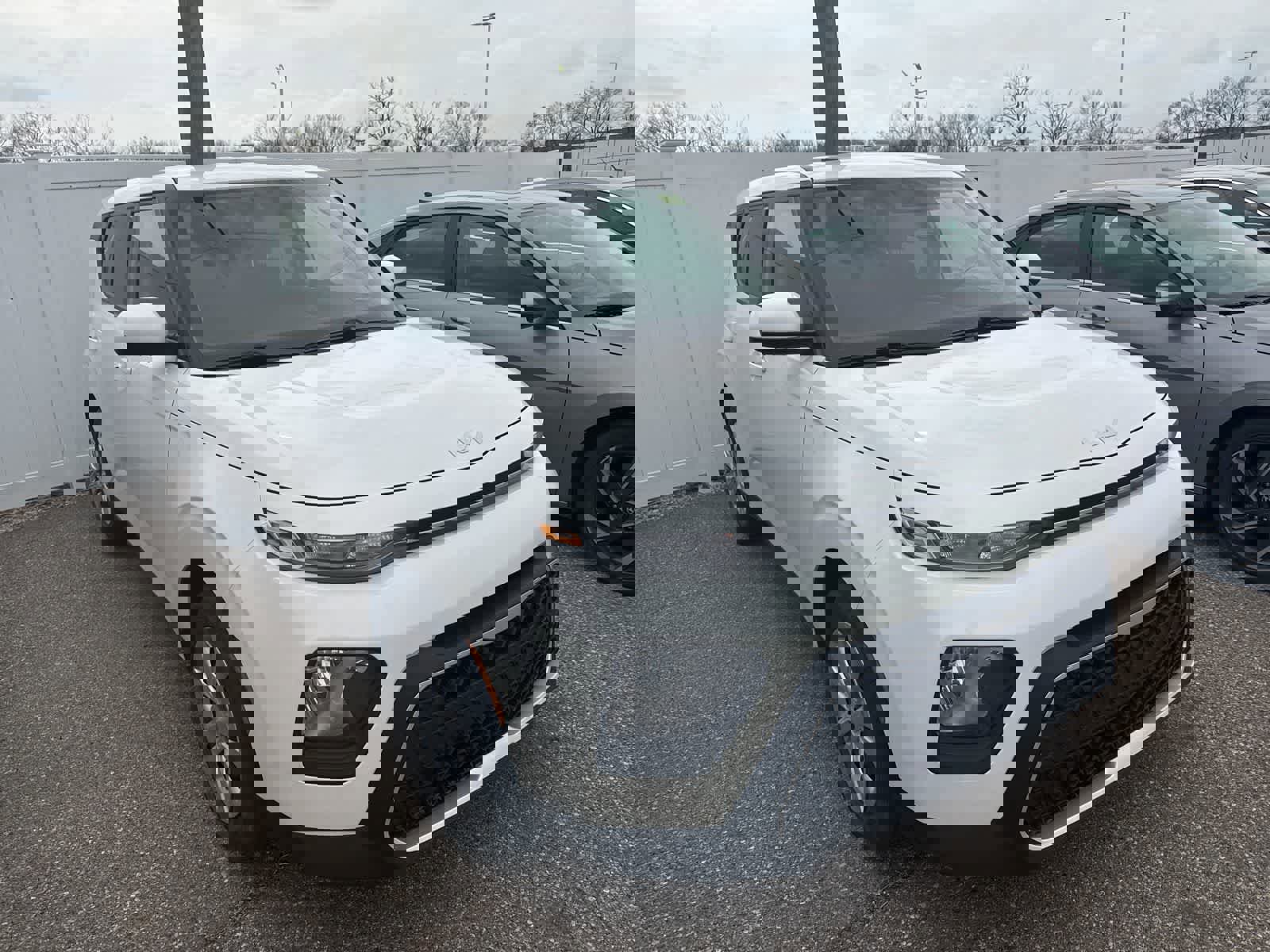 Used 2022 Kia Soul LX image 26