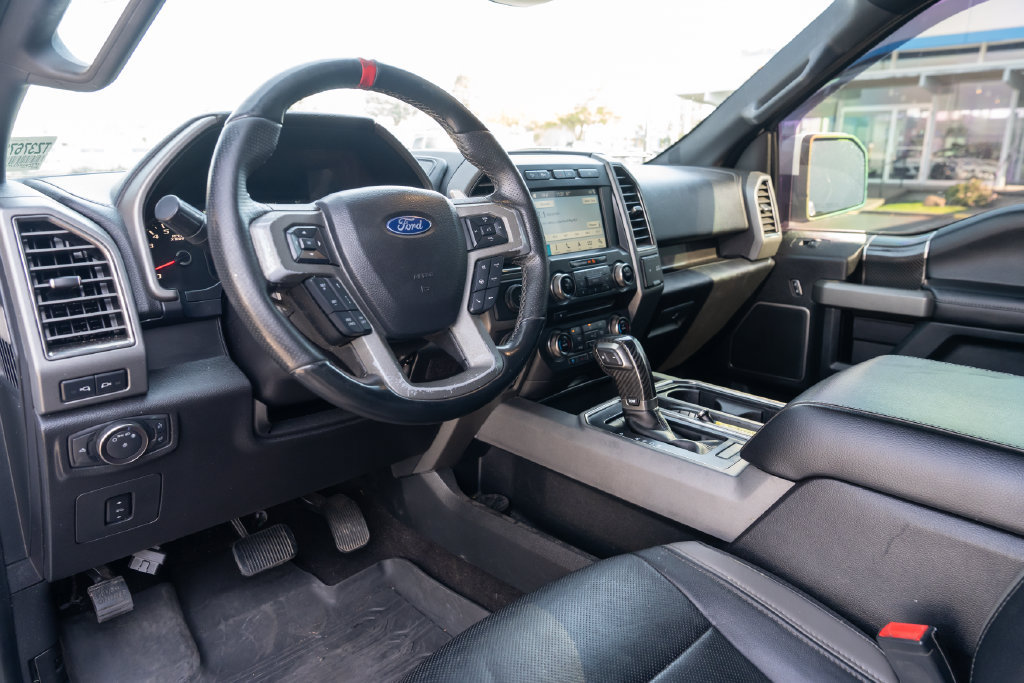 Used 2018 Ford F150 Raptor w/ Equipment Group 802A Luxury AWD/4WD image 25