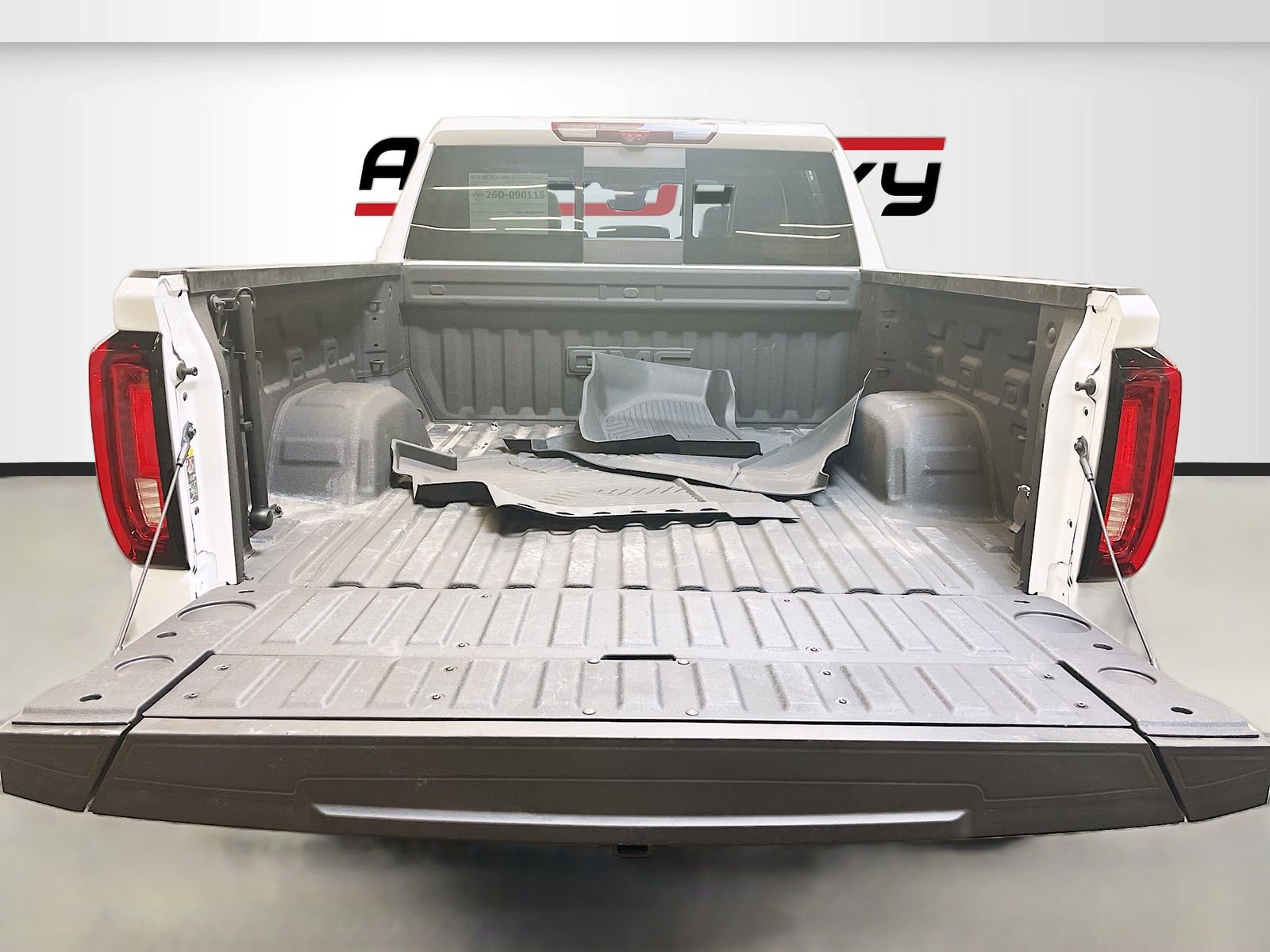 Used 2025 GMC Sierra 1500 AT4X w/ AT4X AEV Edition AWD/4WD image 28