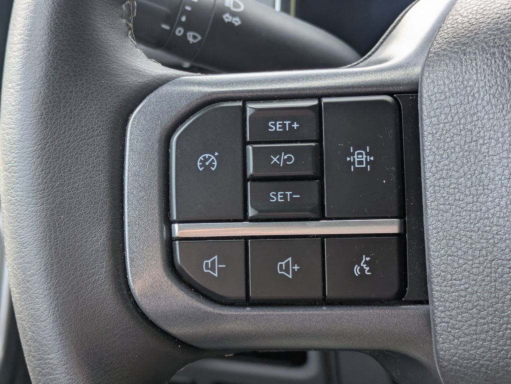 Used 2023 Ford F150 Lightning XLT AWD/4WD image 25