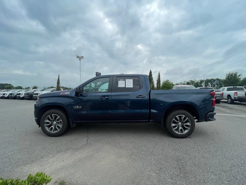 Used 2021 Chevrolet Silverado 1500 RST w/ Z71 Off-Road Package AWD/4WD image 4