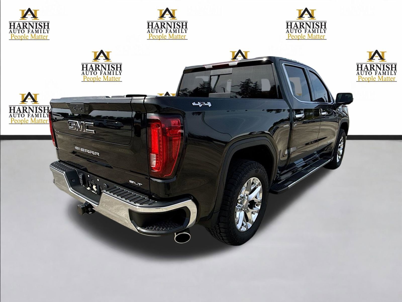 Used 2021 GMC Sierra 1500 SLT w/ SLT Premium Package AWD/4WD image 6