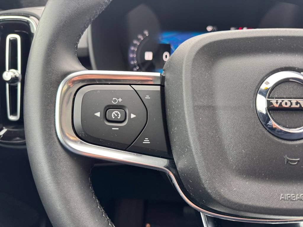Certified 2023 Volvo C40 P8 Recharge Plus w/ Climate Package AWD/4WD image 15