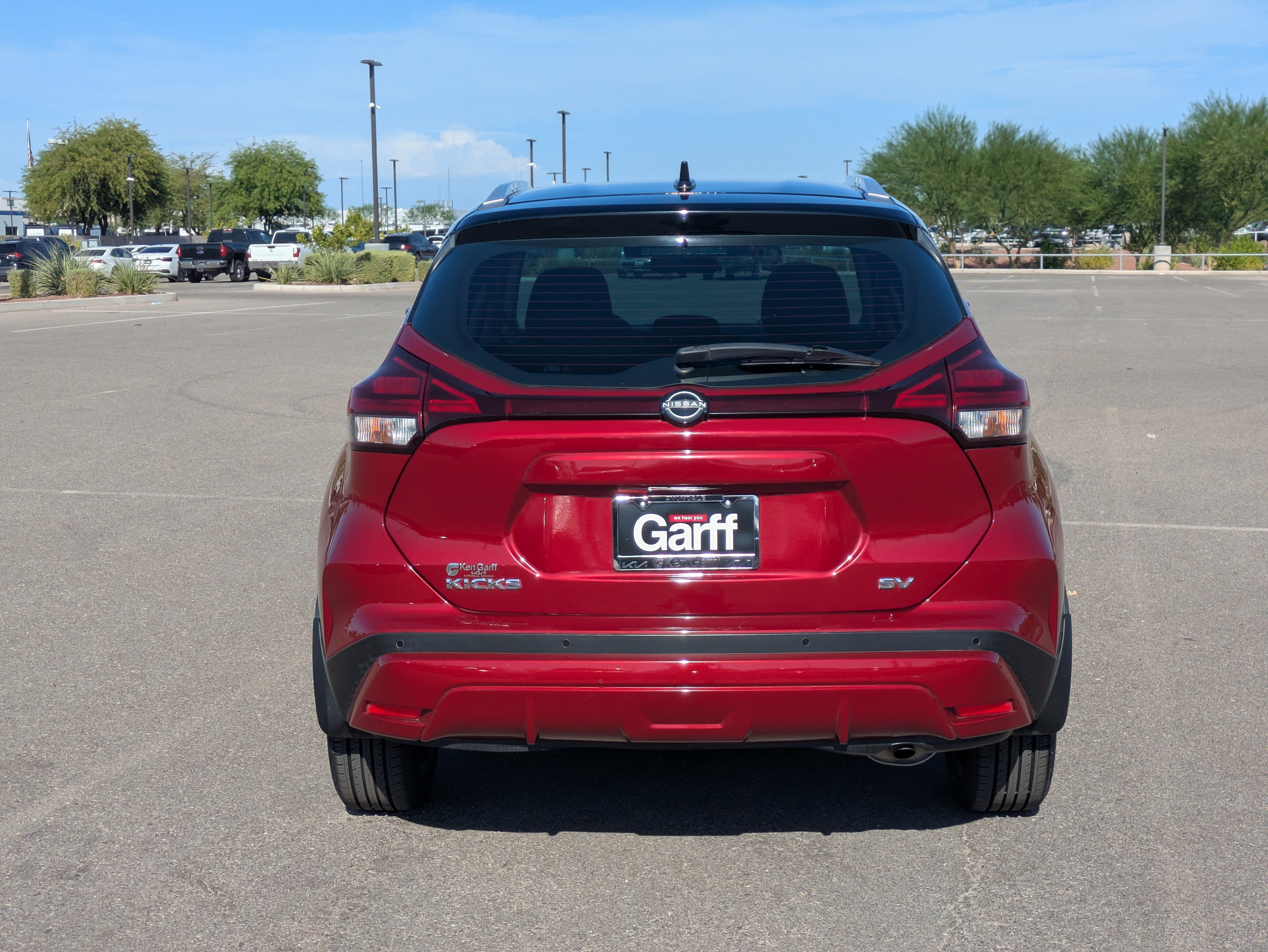 Used 2023 Nissan Kicks SV FWD image 4