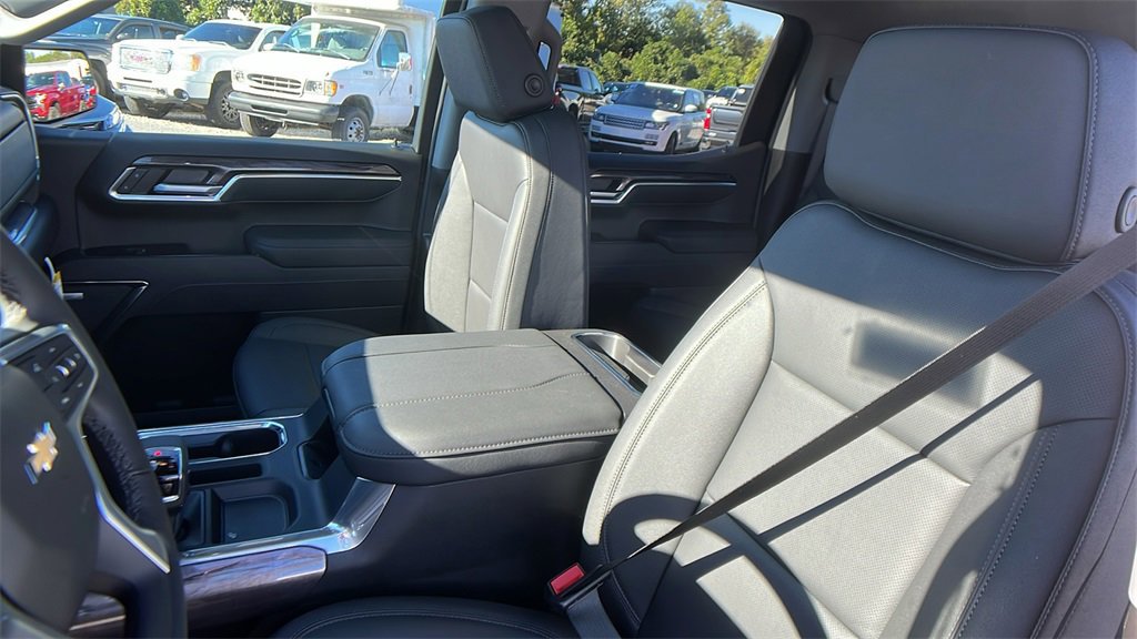 New 2026 Chevrolet Silverado 1500 LTZ w/ LTZ Premium Package image 15