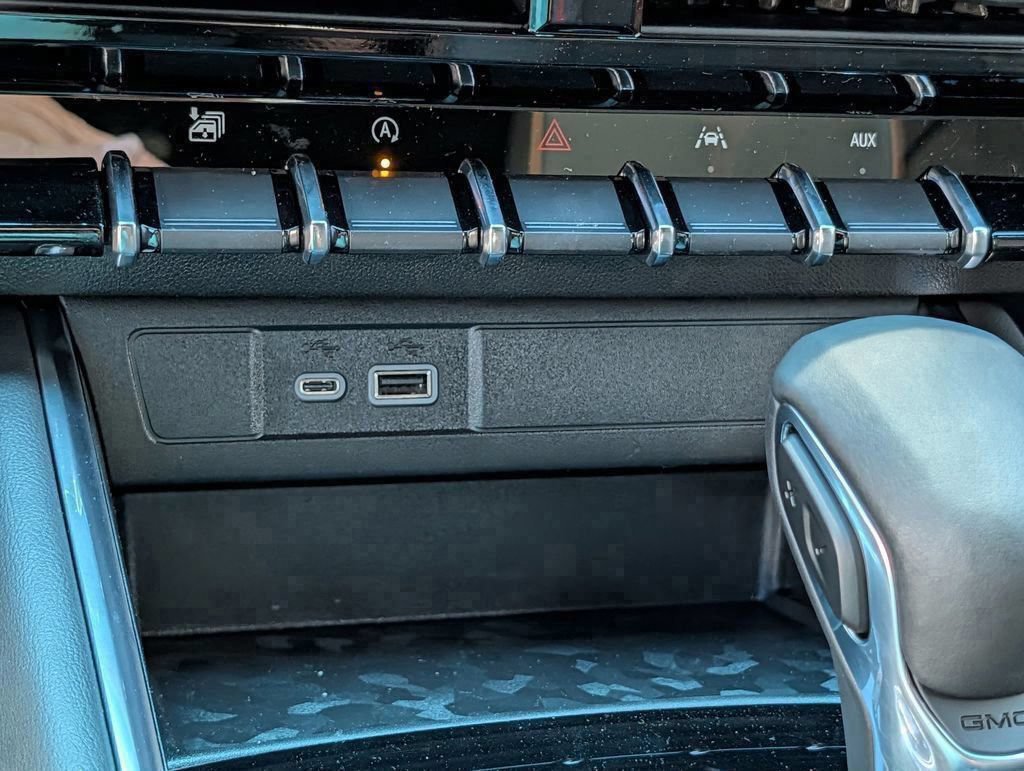 New 2026 GMC Canyon AT4 AWD/4WD image 38