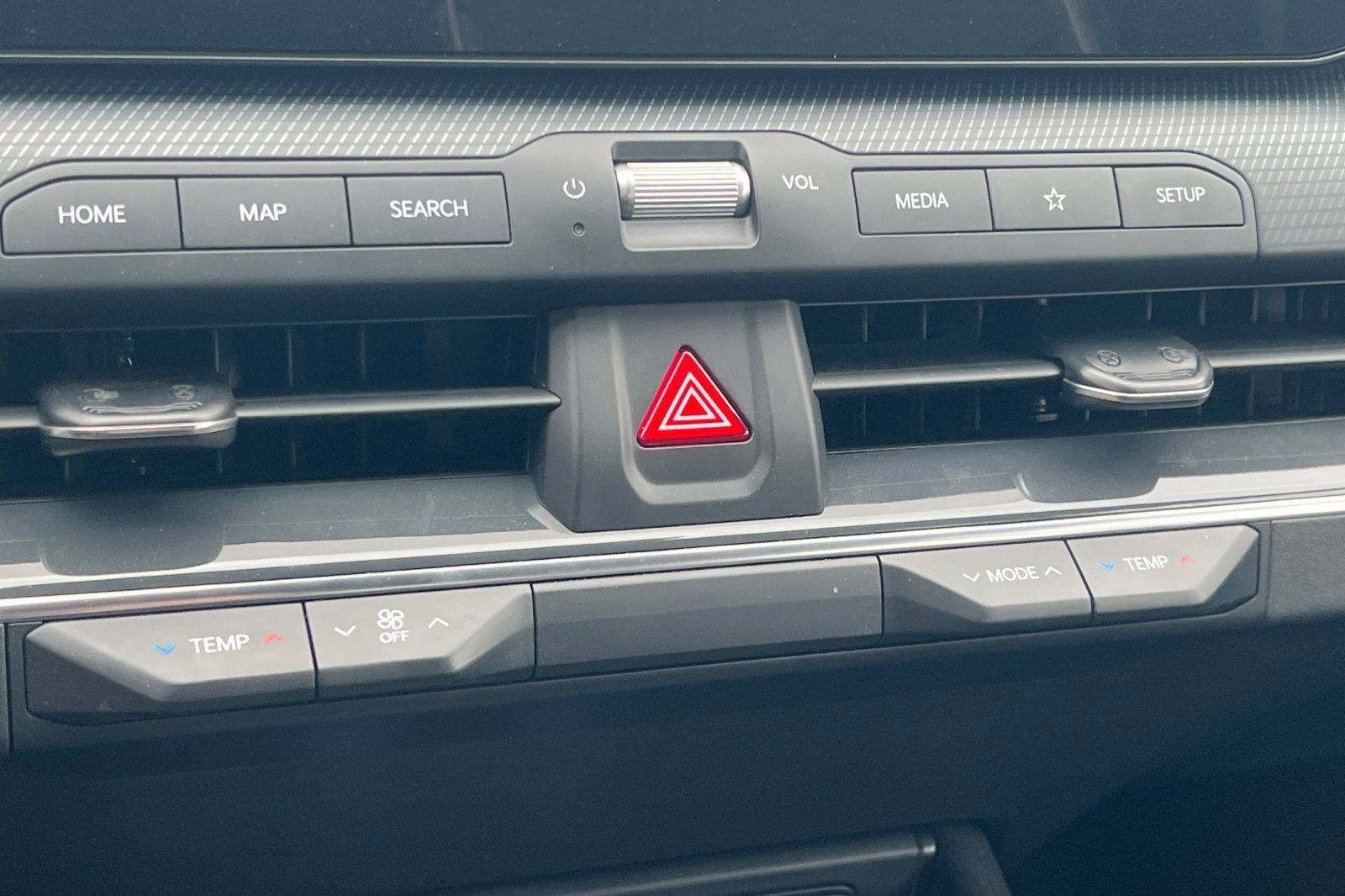 Used 2025 Kia K4 GT-Line image 17