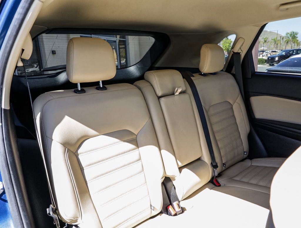 Used 2021 Ford Edge SEL image 19
