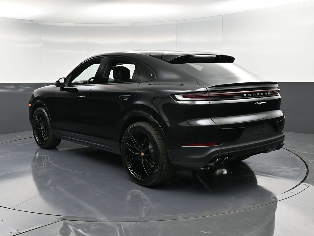 New 2026 Porsche Cayenne Coupe image 3