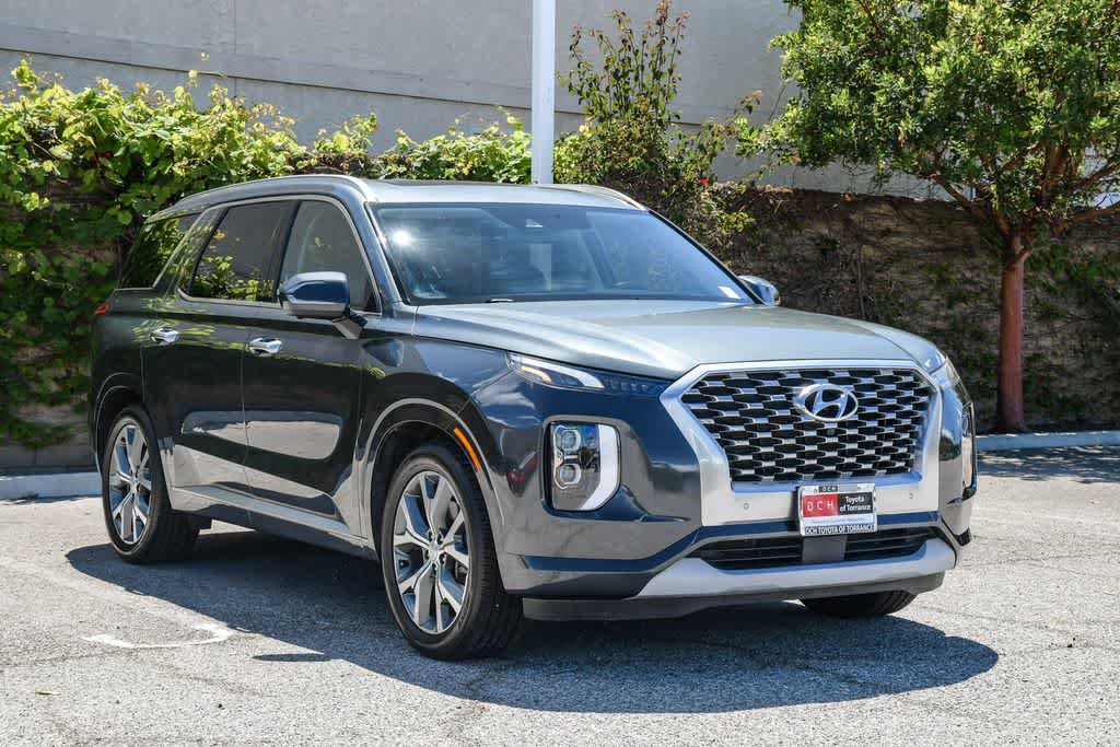 Used 2021 Hyundai Palisade Limited w/ Cargo Package image 3