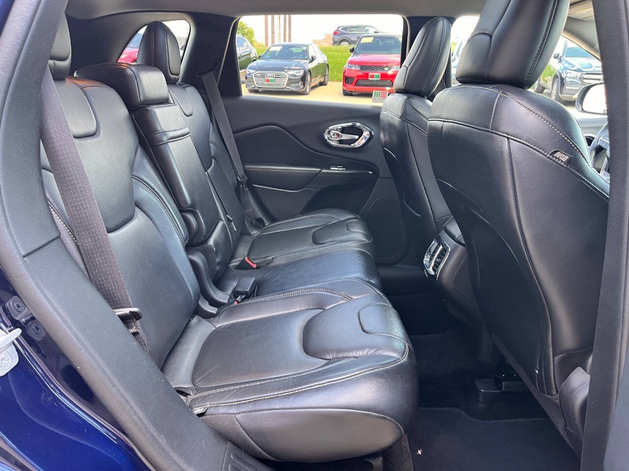 Used 2014 Jeep Cherokee Limited FWD image 23
