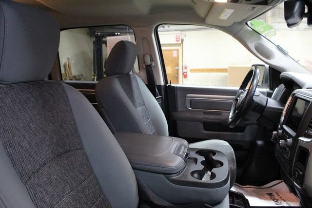 Used 2019 RAM 1500 Big Horn AWD/4WD image 10