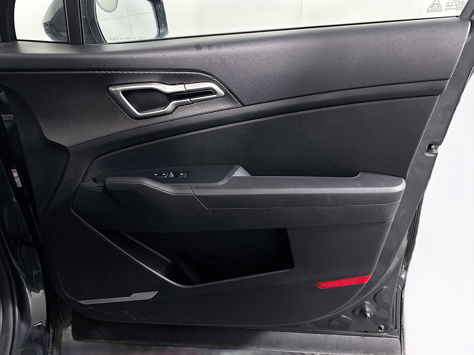 Used 2024 Kia Sportage LX image 32