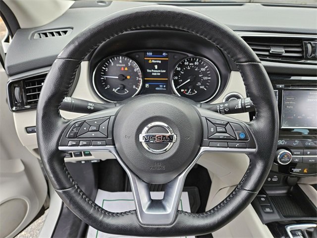 Used 2022 Nissan Rogue Sport SL image 25