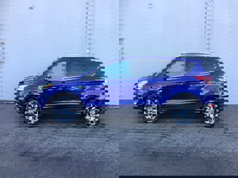 Used 2014 Ford Escape Titanium w/ Equipment Group 401A image 3