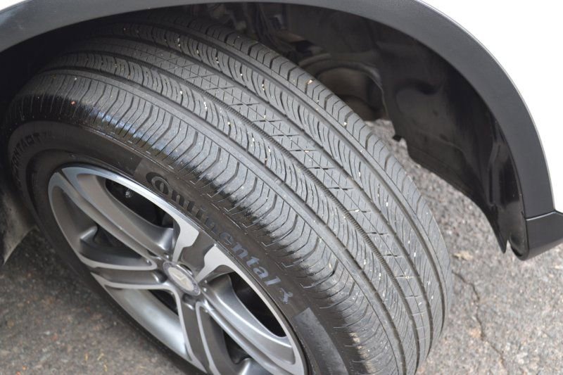 Used 2016 Mercedes-Benz GLC 300 4MATIC image 39