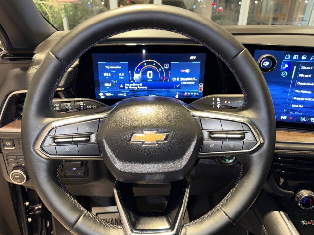 Used 2025 Chevrolet Tahoe High Country image 17