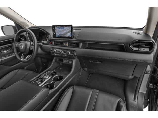Used 2025 Honda Pilot Touring image 18