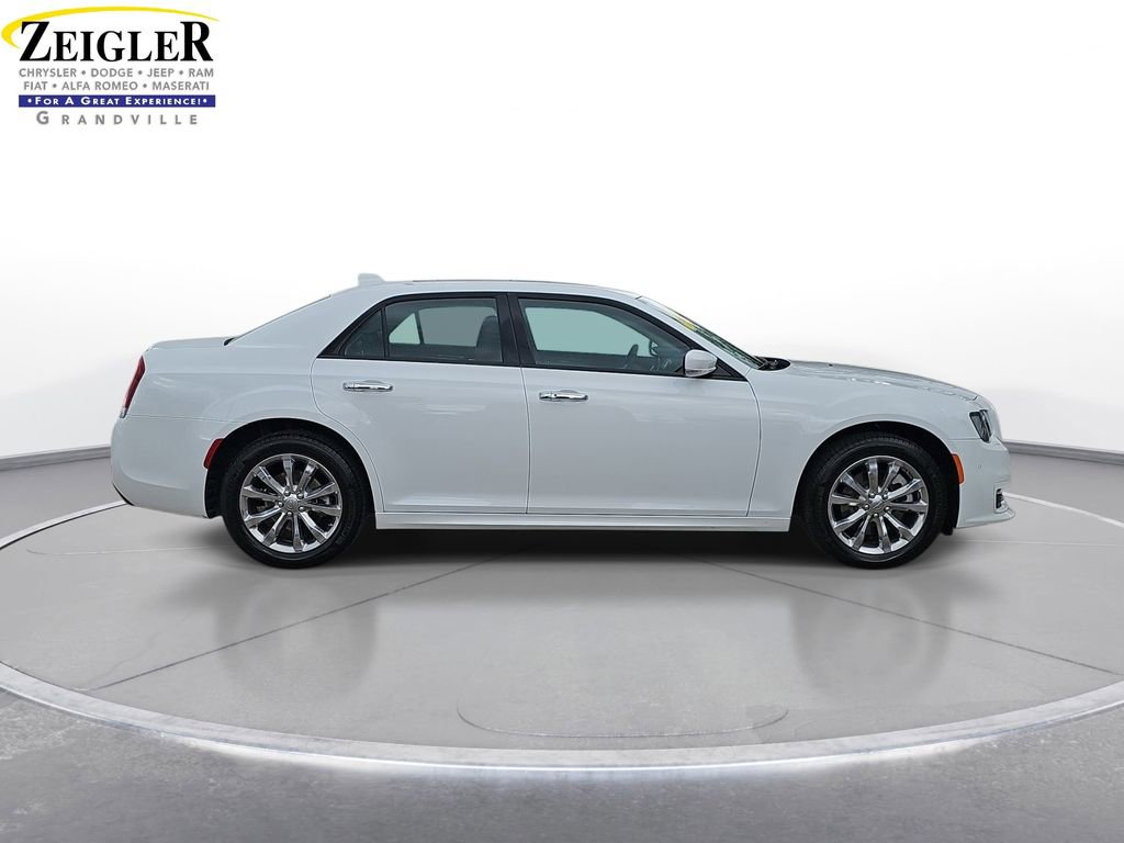 Used 2023 Chrysler 300 Touring L w/ Popular Equipment Group image 4