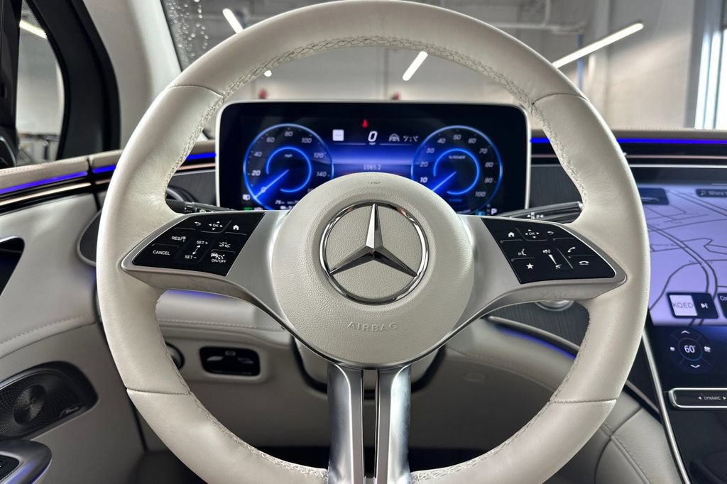 Certified 2023 Mercedes-Benz EQE 350+ 4MATIC SUV image 31