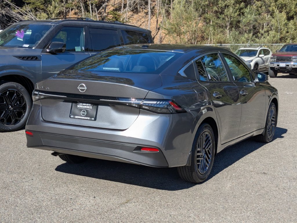 New 2027 Nissan Sentra SV FWD image 5
