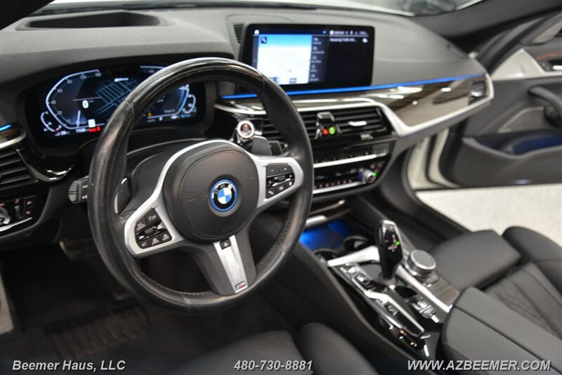 Used 2023 BMW 530e w/ M Sport Package RWD image 16