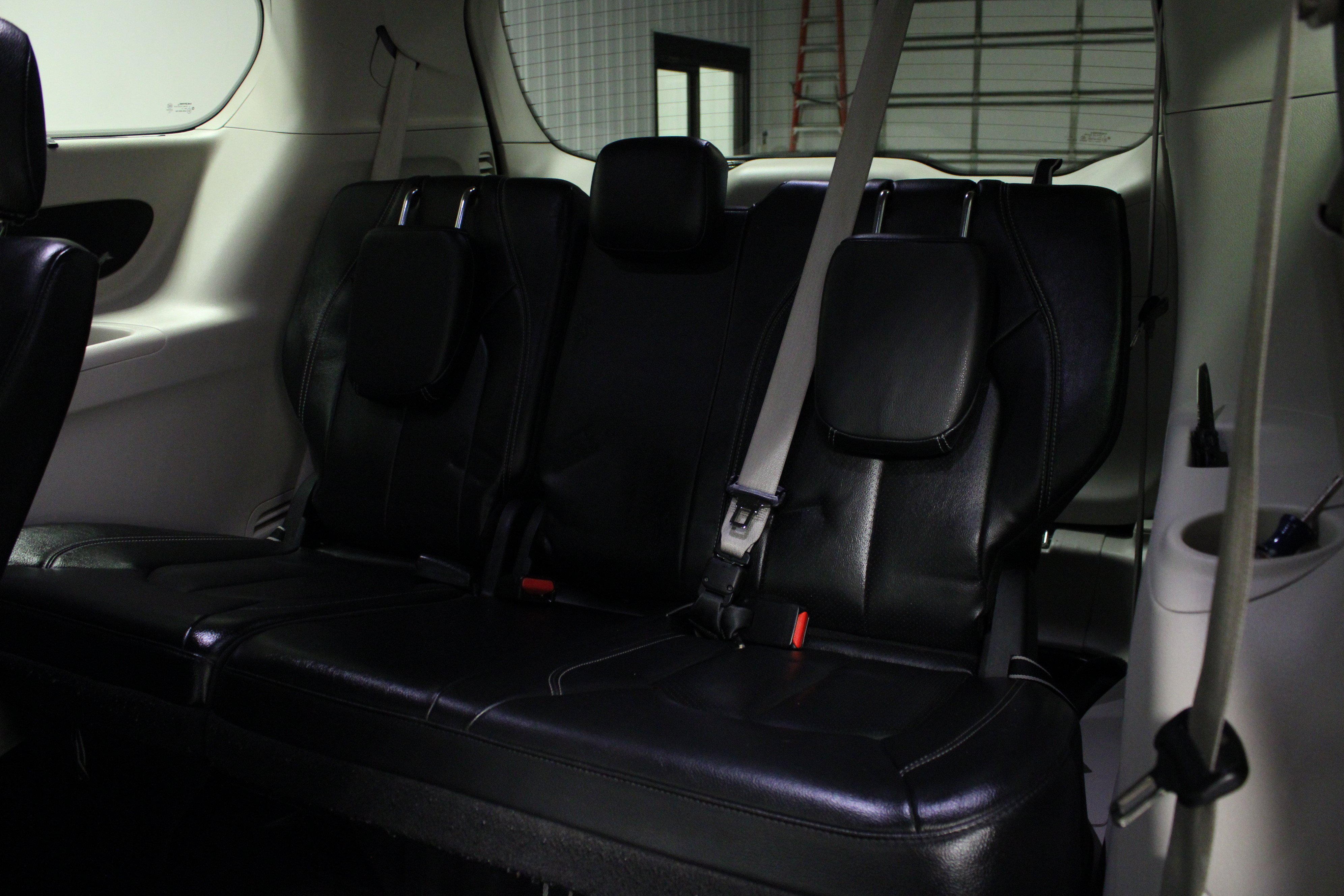 Used 2022 Chrysler Pacifica Touring-L FWD image 14