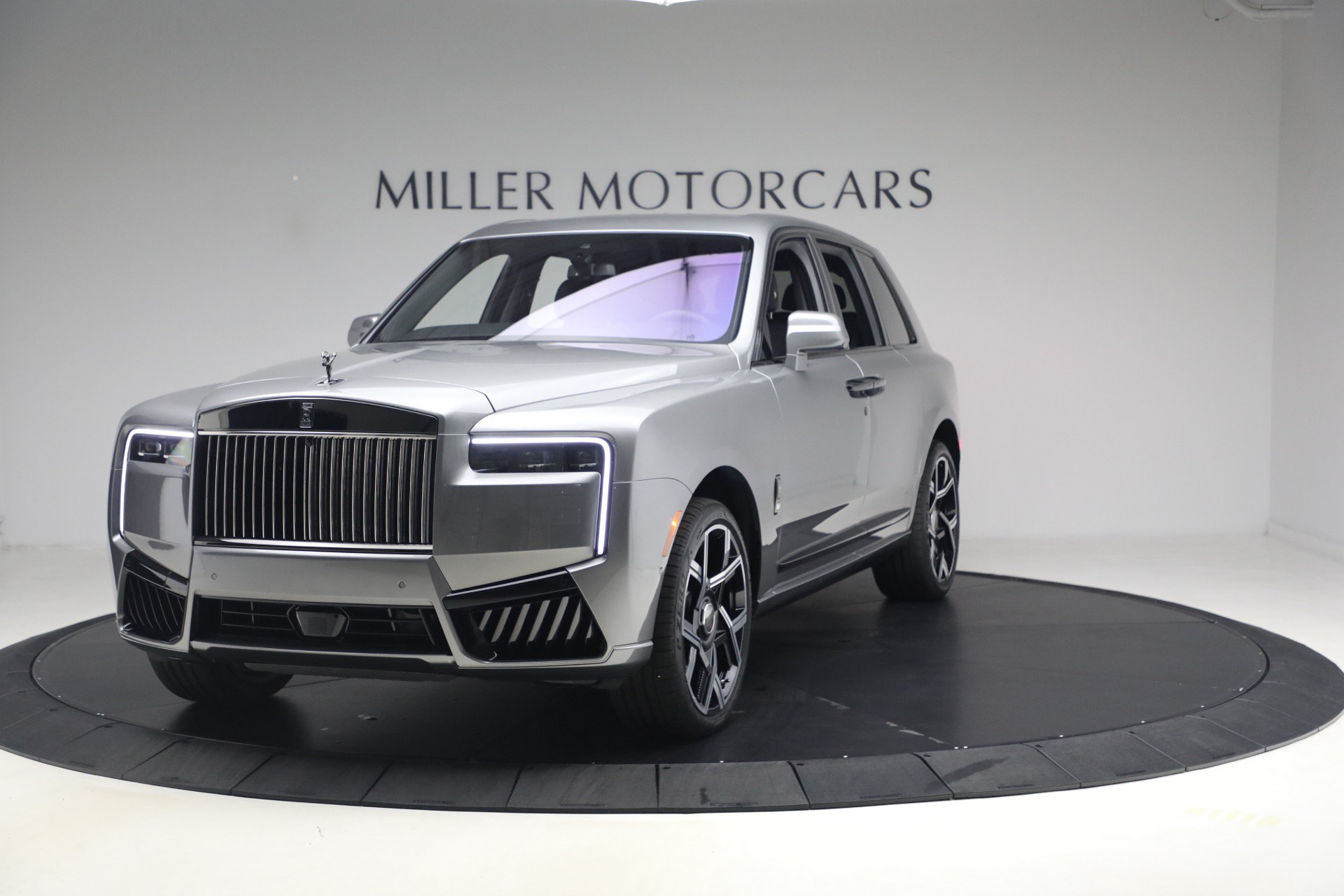 New 2027 Rolls-Royce Cullinan Black Badge AWD/4WD image 15