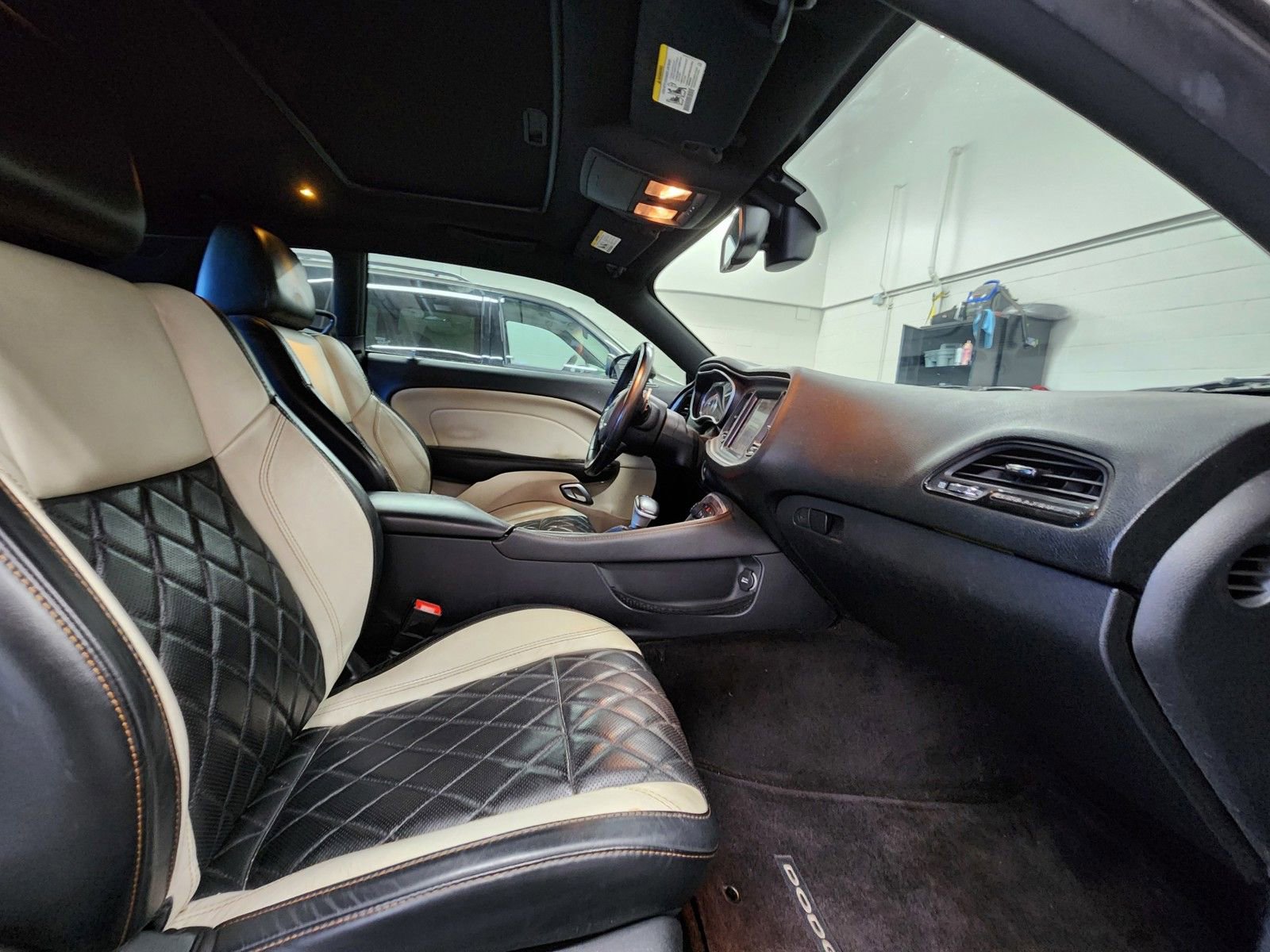 Used 2016 Dodge Challenger R/T Plus image 20