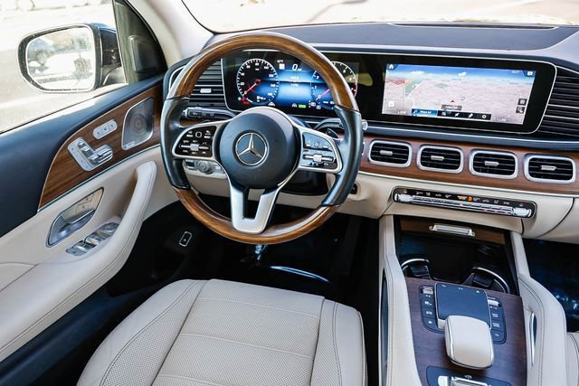 Used 2022 Mercedes-Benz GLS 450 4MATIC image 14