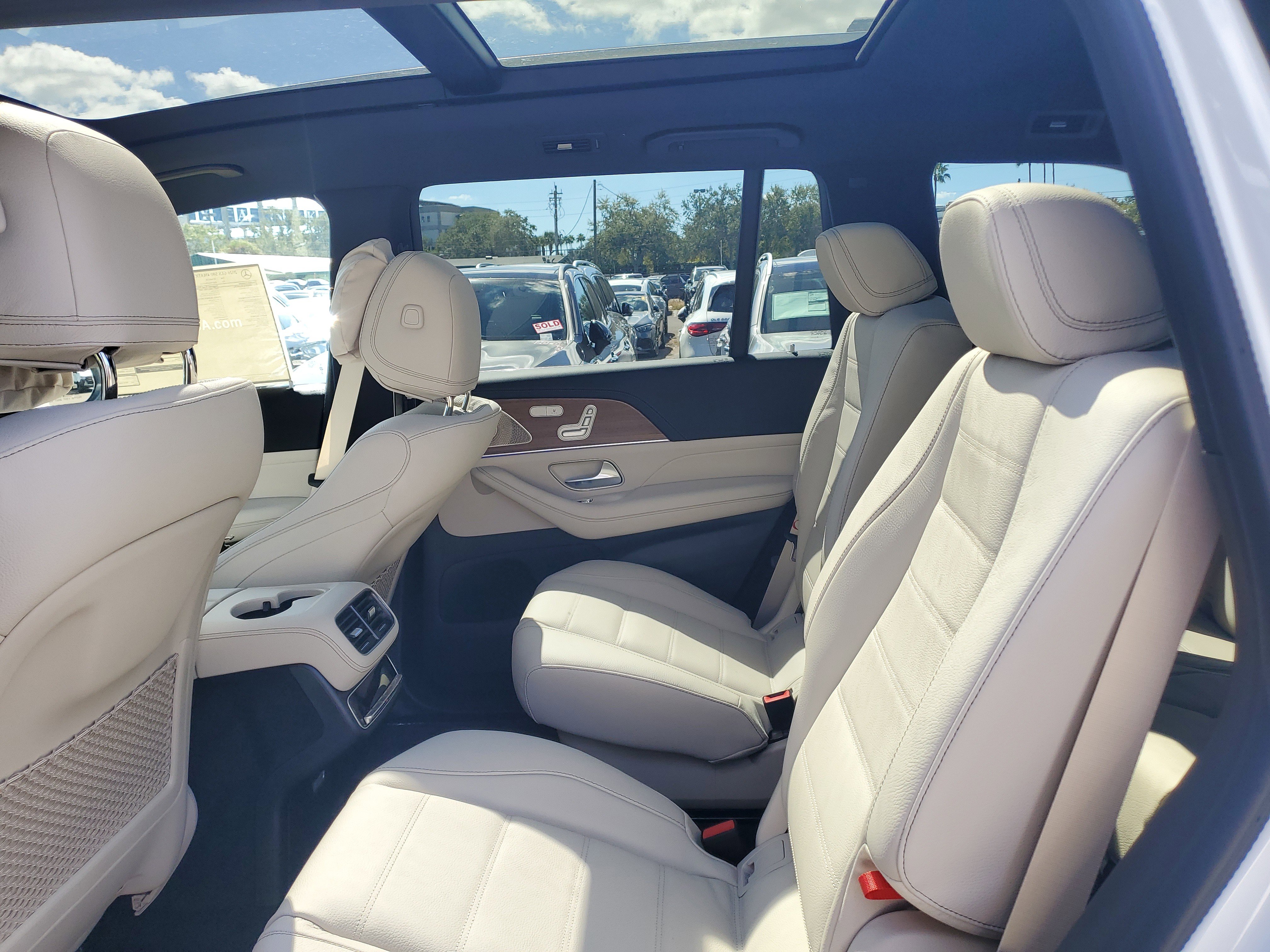 New 2026 Mercedes-Benz GLS 580 4MATIC image 12