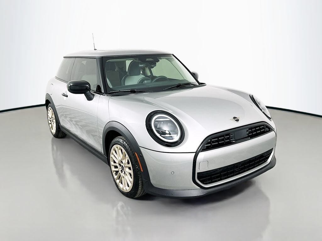 Certified 2025 MINI Cooper 2-Door Hardtop FWD image 3